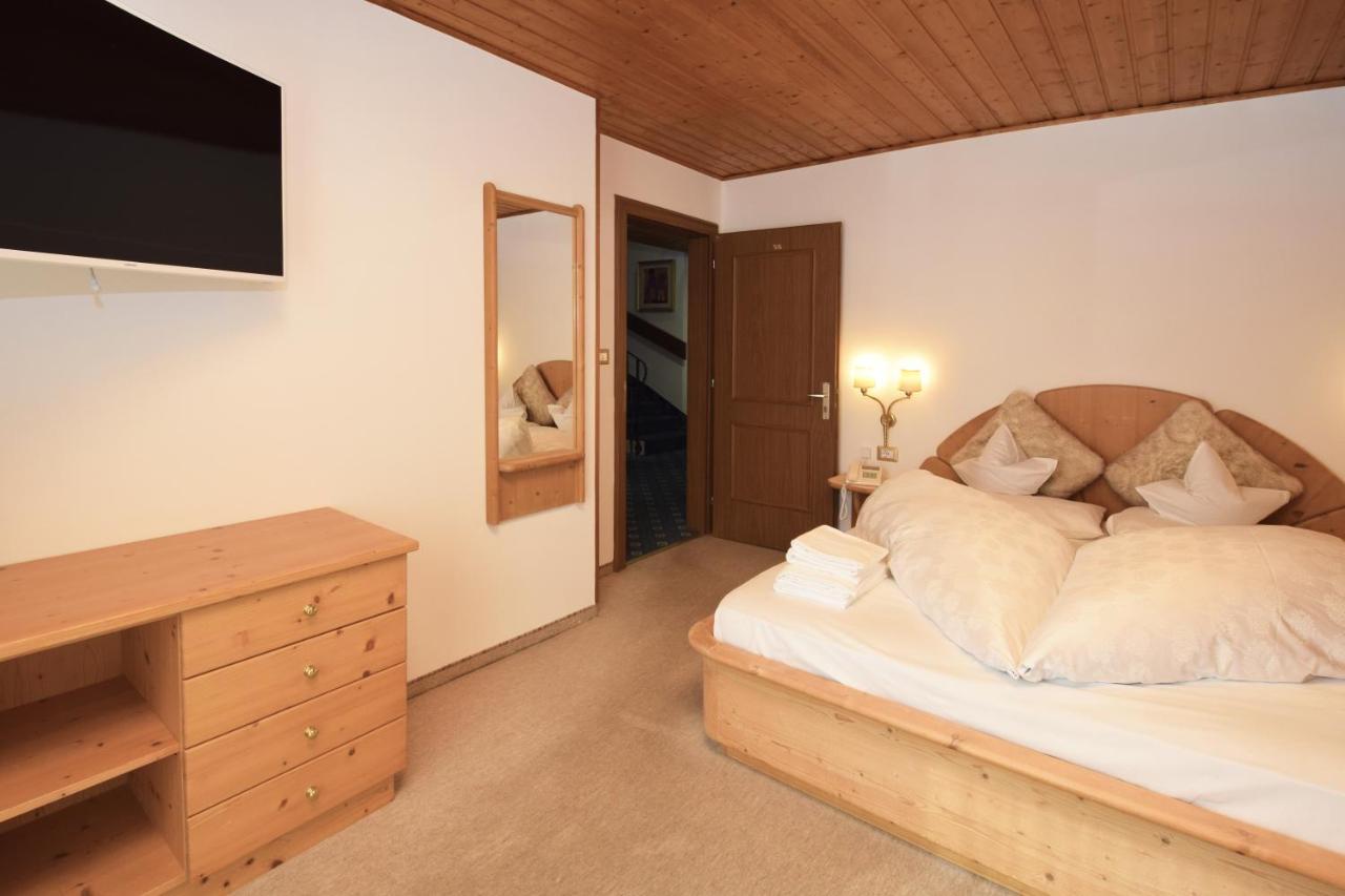 Hotel Chalet Olympia モングエルフォ エクステリア 写真