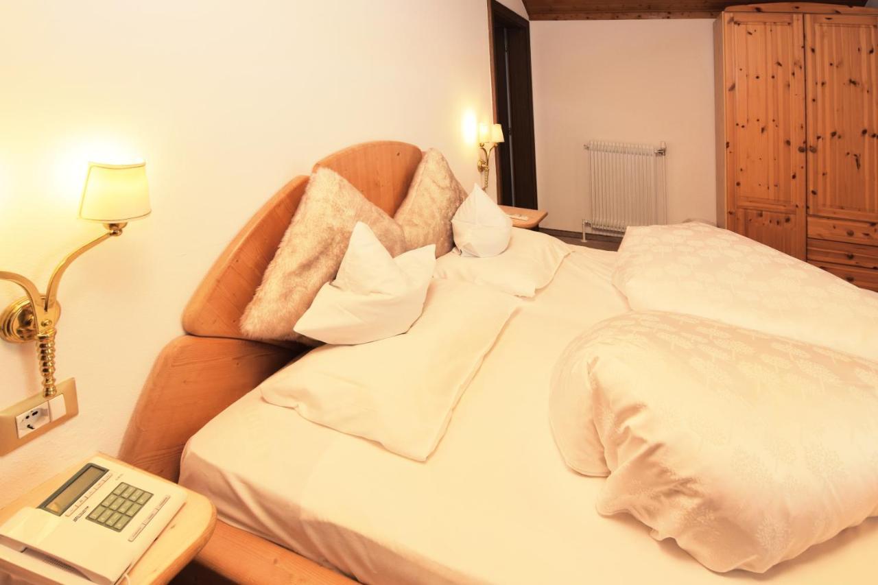 Hotel Chalet Olympia モングエルフォ エクステリア 写真
