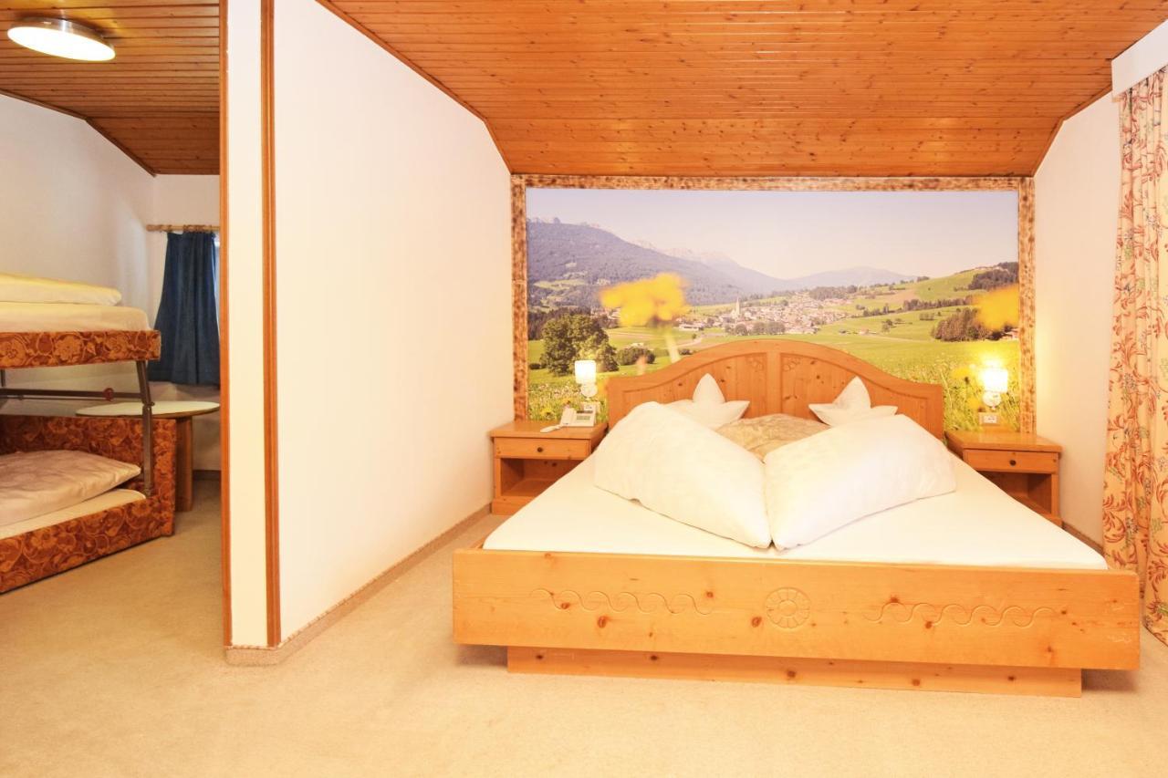 Hotel Chalet Olympia モングエルフォ エクステリア 写真
