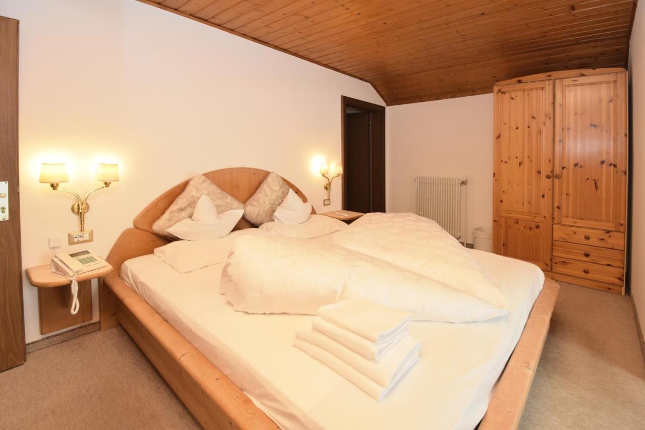 Hotel Chalet Olympia モングエルフォ エクステリア 写真