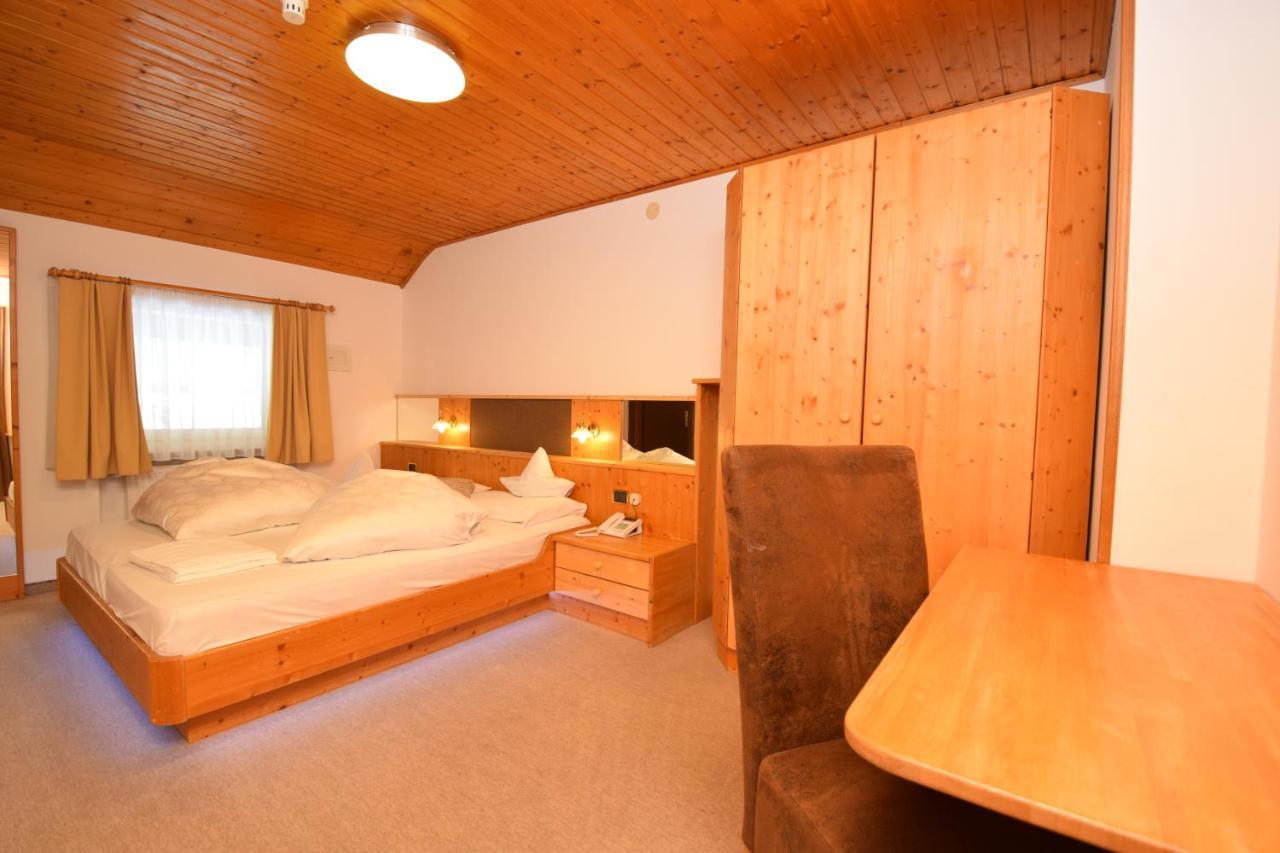 Hotel Chalet Olympia モングエルフォ エクステリア 写真
