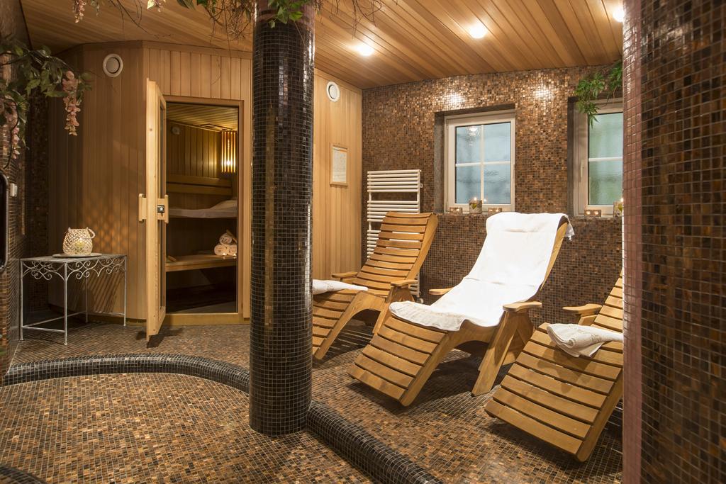 Hotel Chalet Olympia モングエルフォ エクステリア 写真